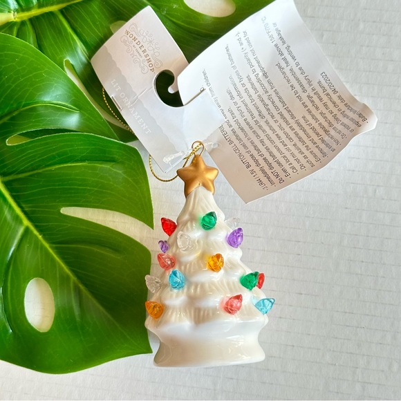 Target Wondershop Lit Retro Christmas Tree Ceramic Ornament White NEW - Picture 4 of 7